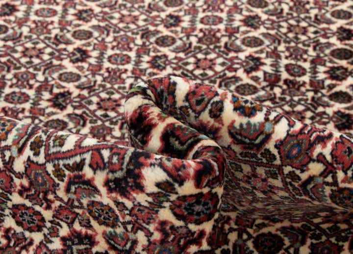 6' 8 x 6' 9 Bidjar With Silk Square Rug