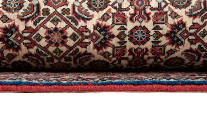 6' 8 x 6' 9 Bidjar With Silk Square Rug