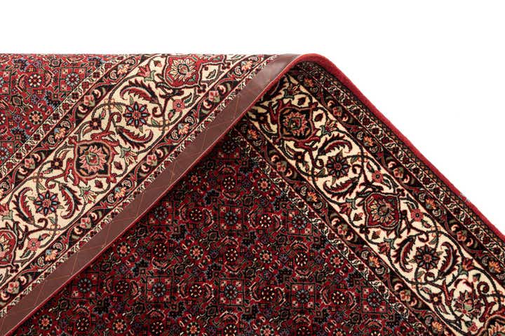 6' 8 x 6' 10 Bidjar With Silk Square Rug