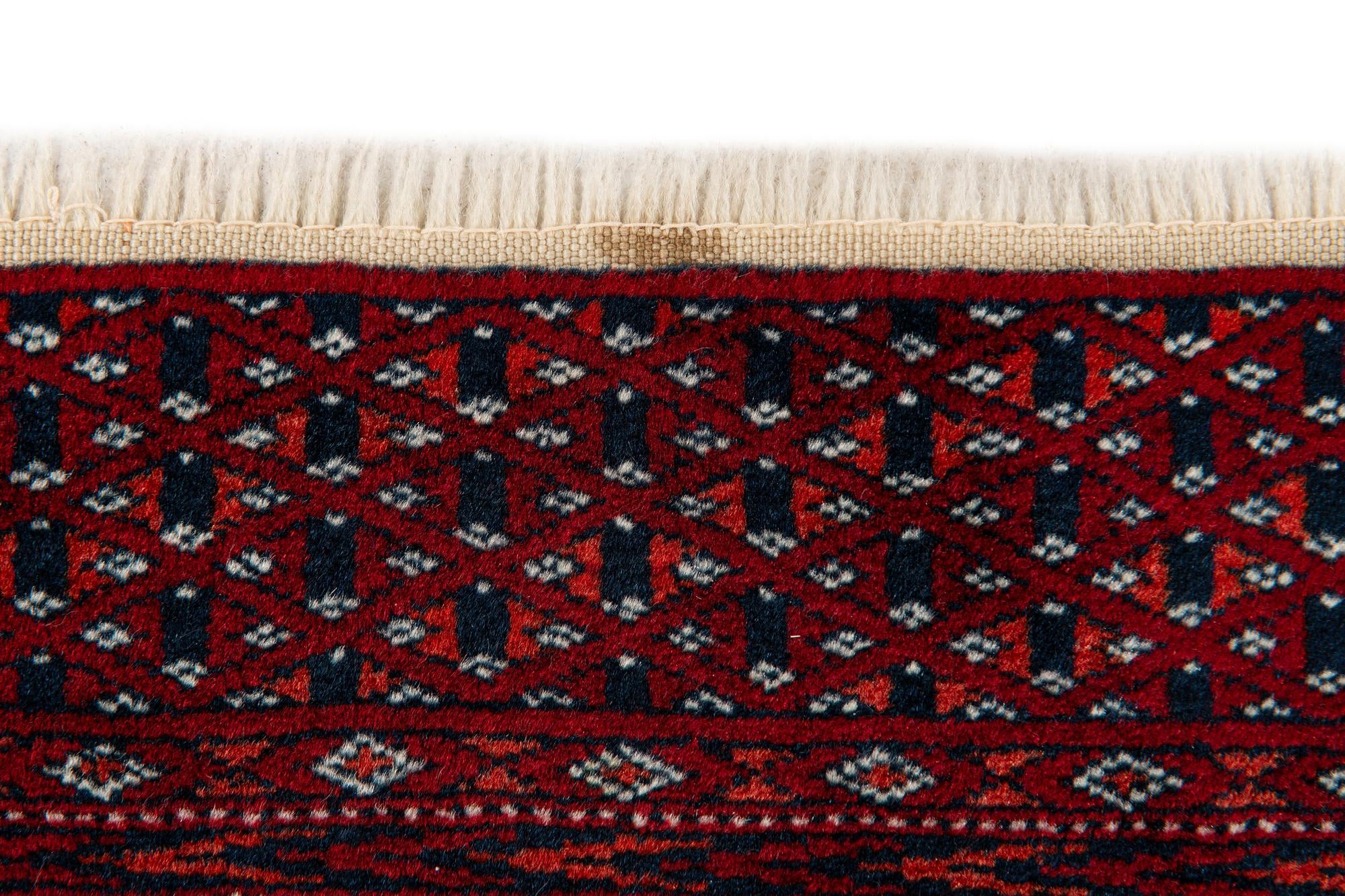 4' x 4' Hand Knotted Bokhara Oriental Wool Square Rug