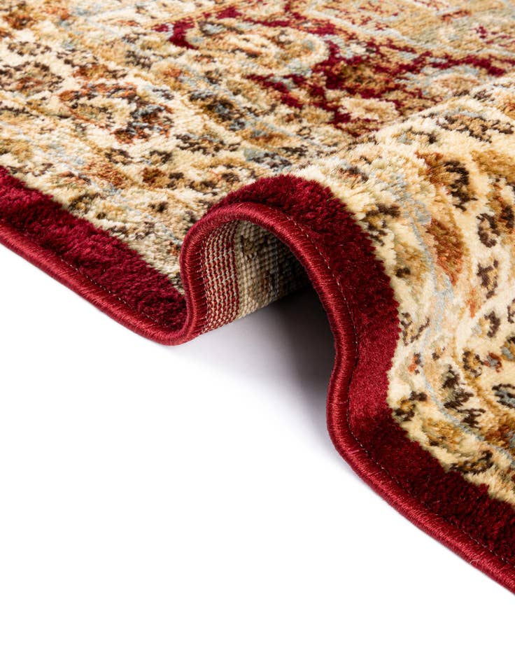 Detail image of 4' x 4' Classic Agra Square Rug