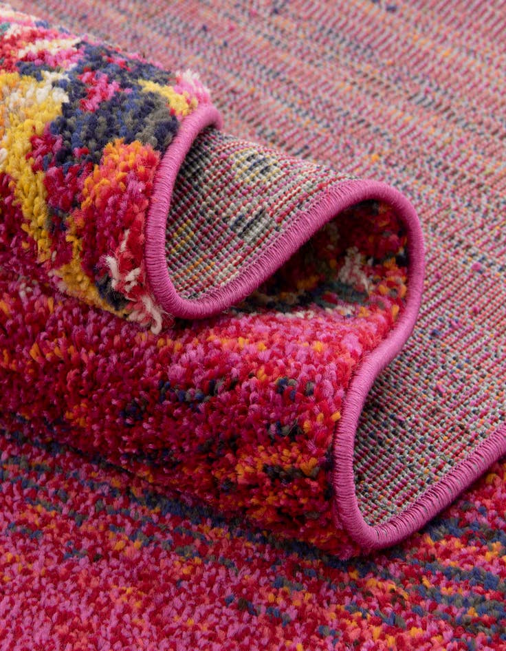 Detail image of 8' x 8' Washable Fleur Square Rug