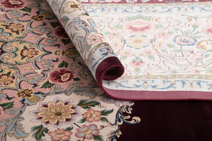 Detail image of 8' 2 x 8' 2 Ghom Design Square Rug