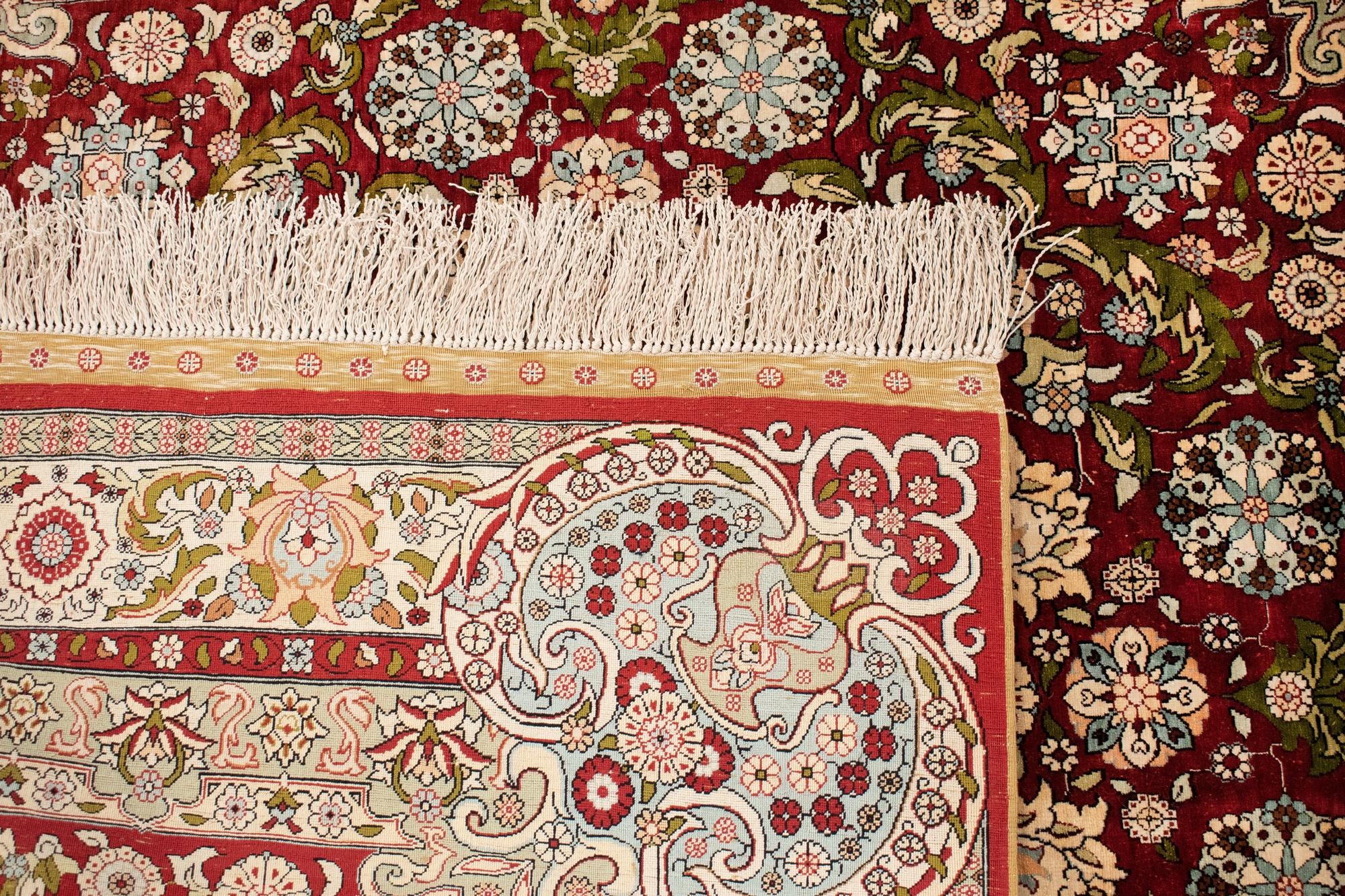 4' x 4' 1 Hereke Silk Square Rug