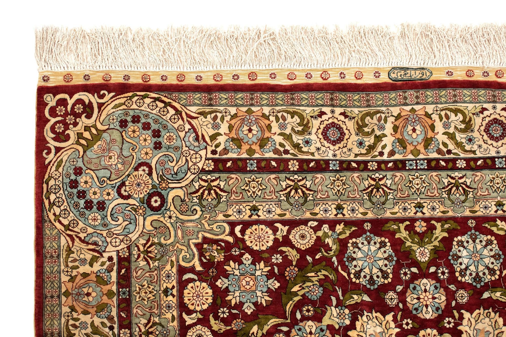 4' x 4' 1 Hereke Silk Square Rug