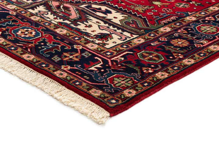 8' 3 x 8' 3 Heriz Wool Square Rug