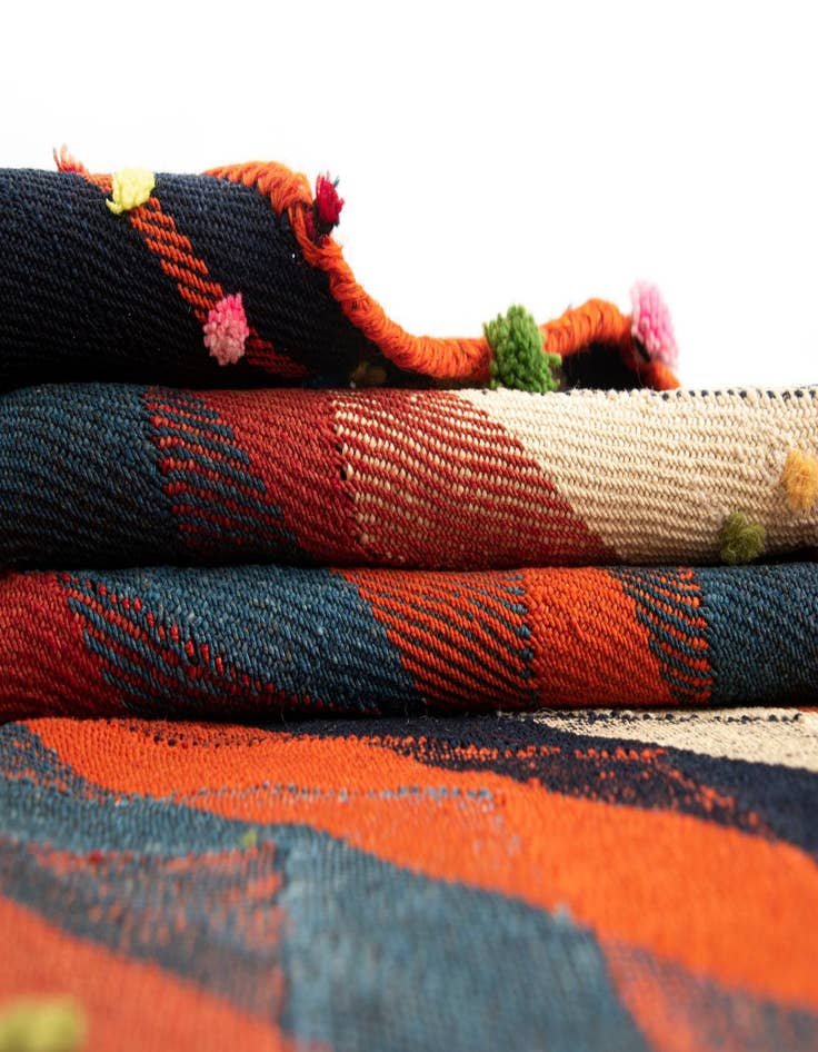 Detail image of 5' 8 x 6' 2 Jajim Wool Square Rug