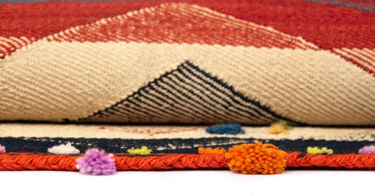 Detail image of 5' 8 x 6' 2 Jajim Wool Square Rug
