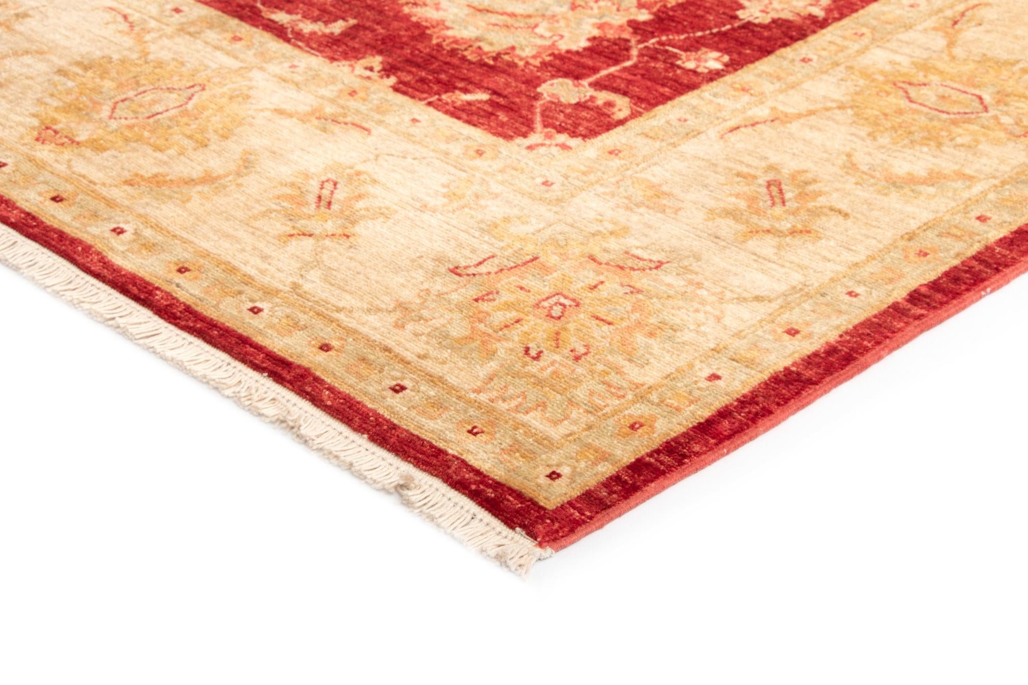 6' 6 x 6' 8 Kaizar Wool Square Rug