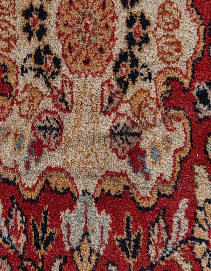 Detail image of 2' 11 x 2' 11 Hand Knotted Kashan Wool Square Rug