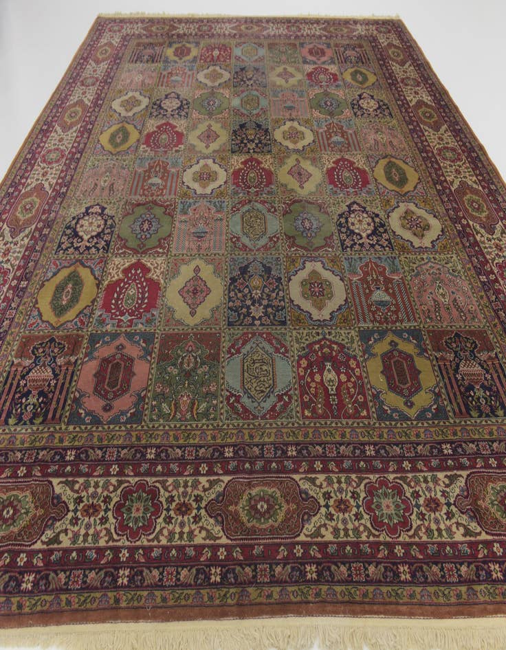 Detail image of 11' 6 x 13' 5 Hand Knotted Kashmir Wool Square Rug