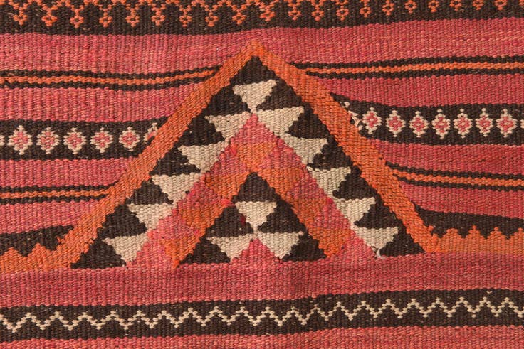 Detail image of 4' 2 x 4' 3 Hand Woven Kilim Fars Wool Square Rug