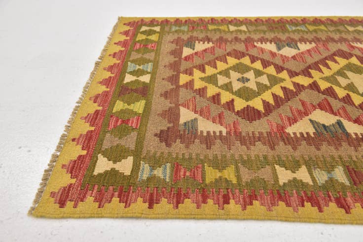 Detail image of 3' x 3' 9 Hand Woven Kilim Maymana Wool Square Rug