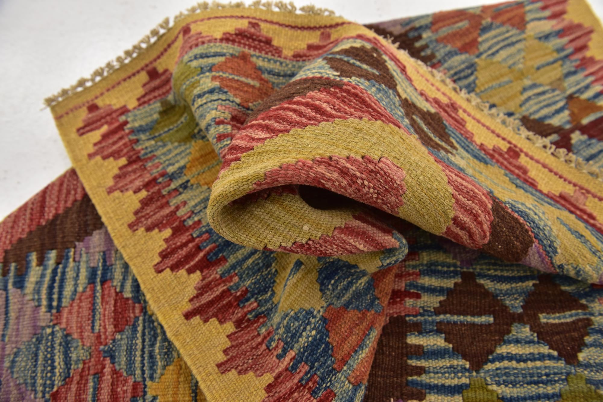 3' 2 x 3' 9 Hand Woven Kilim Maymana Wool Square Rug