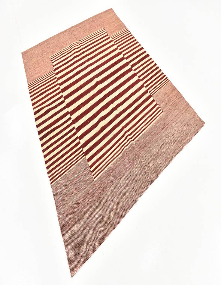 Detail image of 6' x 7' 5 Hand Woven Kilim Modern Wool Square Rug