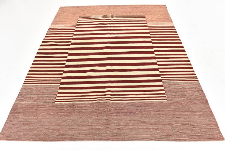 Detail image of 6' x 7' 5 Hand Woven Kilim Modern Wool Square Rug