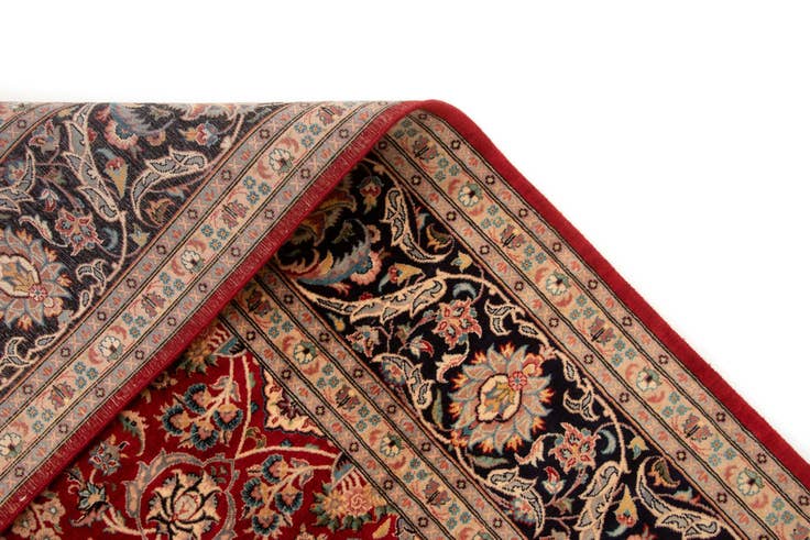 Detail image of 8' 1 x 8' 1 Lahour Square Rug