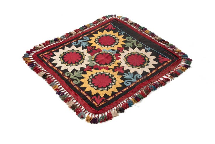 Detail image of 1' 10 x 1' 11 Lakai Square Rug