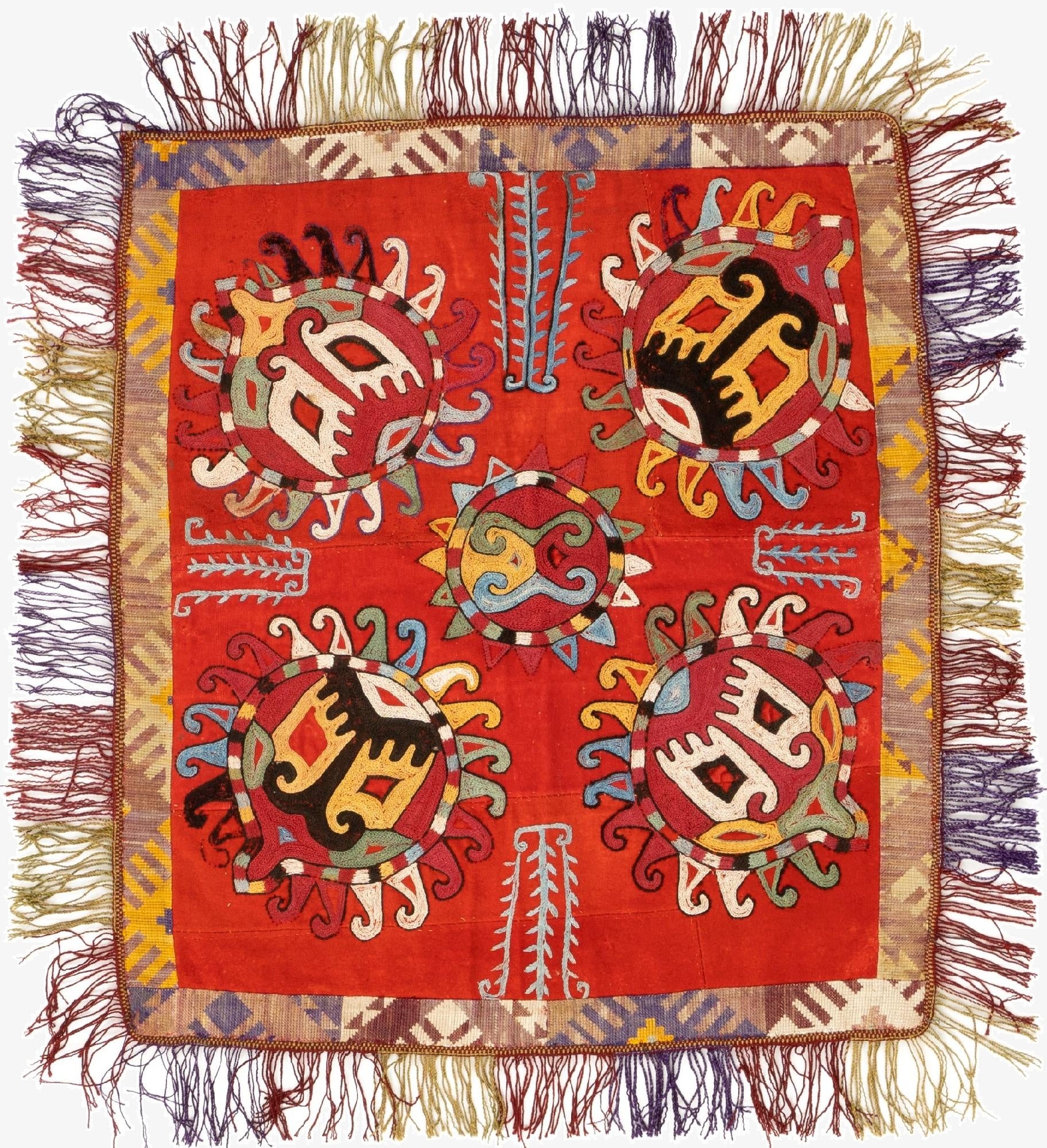 1' 7 x 1' 10 Lakai Square Rug