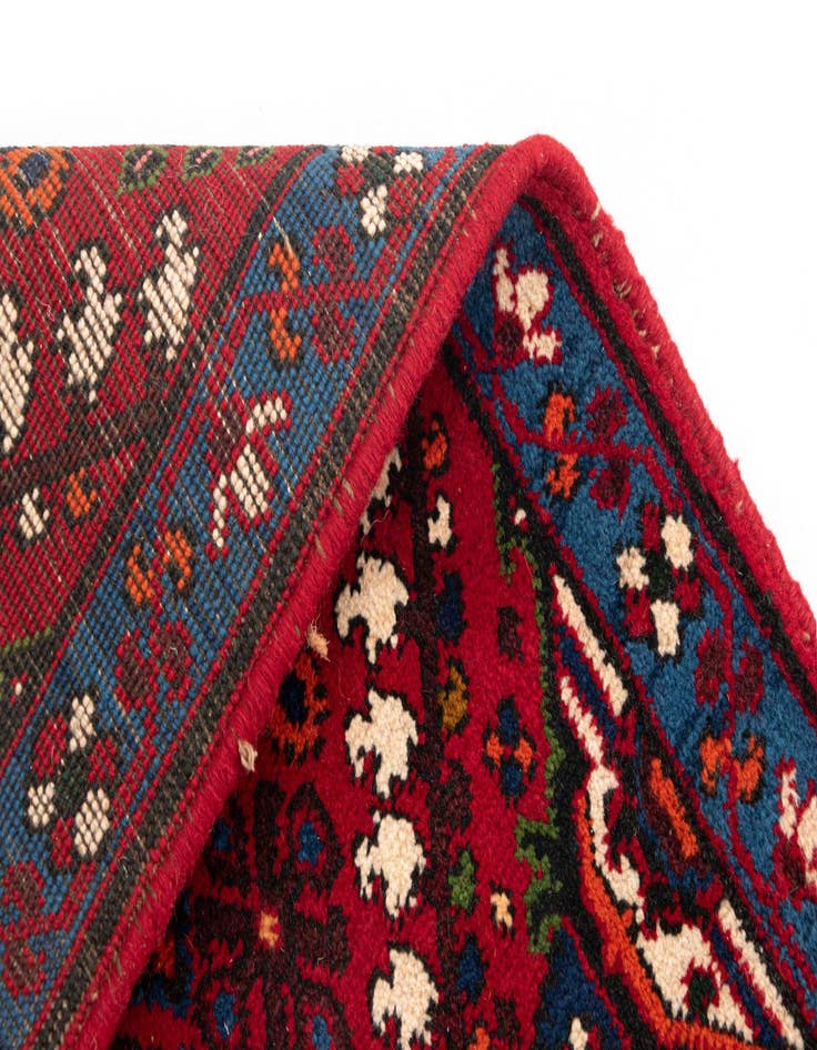 Detail image of 2' x 2' 6 Meimeh Wool Square Rug