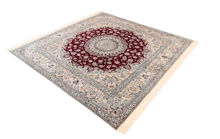 Detail image of 6' 4 x 6' 10 Nain Square Rug