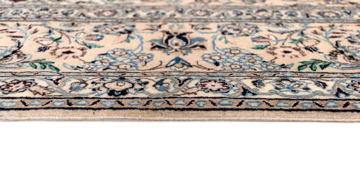 6' 4 x 6' 10 Nain Square Rug