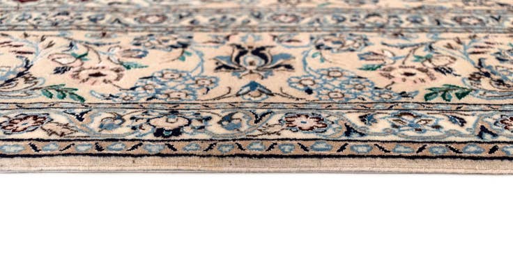 Detail image of 6' 4 x 6' 10 Nain Square Rug