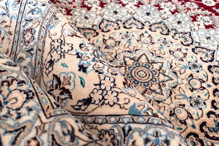 6' 4 x 6' 10 Nain Square Rug