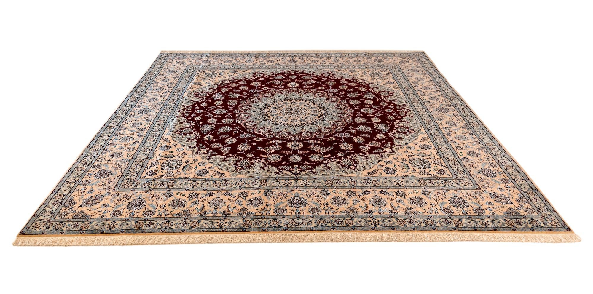 6' 9 x 7' 1 Nain Square Rug