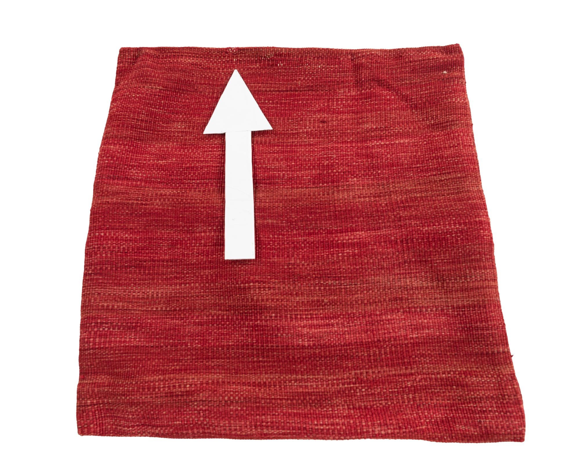 1' 5 x 1' 6 Hand Woven Pillow Wool Square Rug