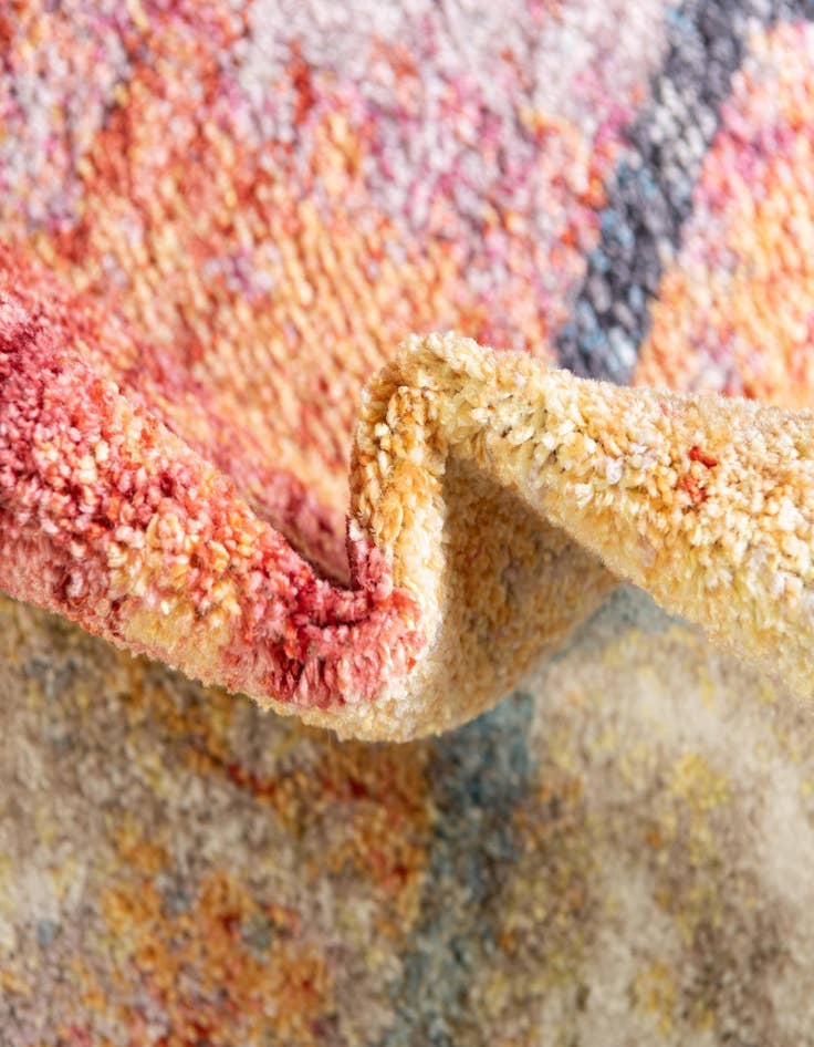 Detail image of 8' x 8' Prism Square Rug