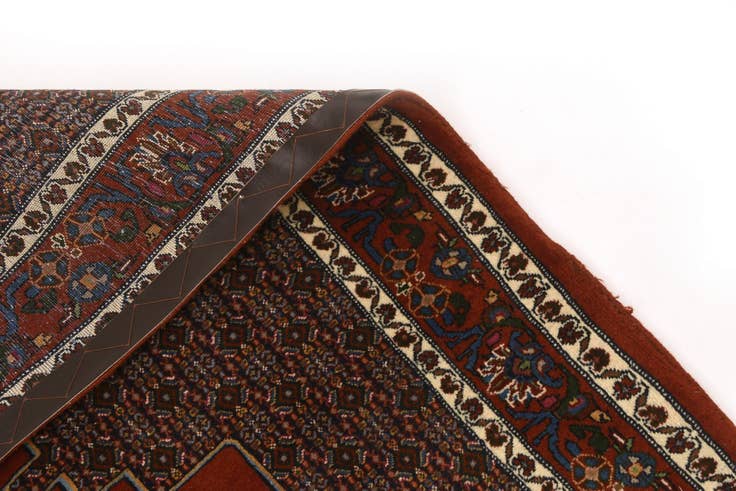 Detail image of 3' 11 x 4' 11 Senneh Square Rug
