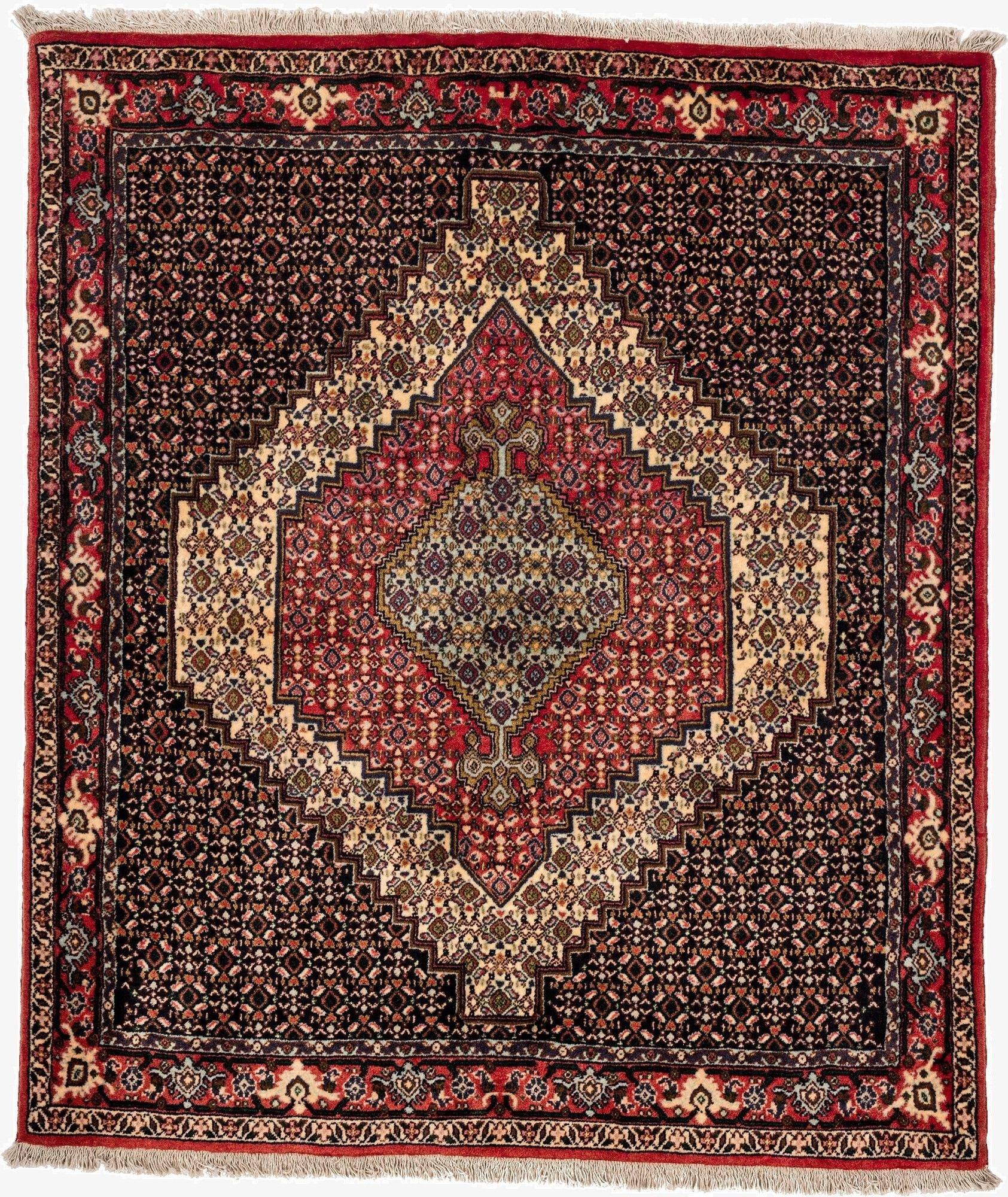 4' x 4' 9 Senneh Square Rug