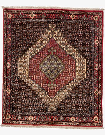 4' x 4' 9 Senneh Square Rug