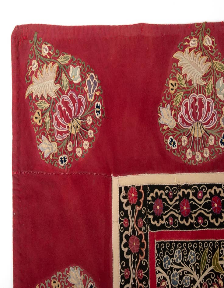 Detail image of 6' 2 x 6' 3 Suzani Square Rug