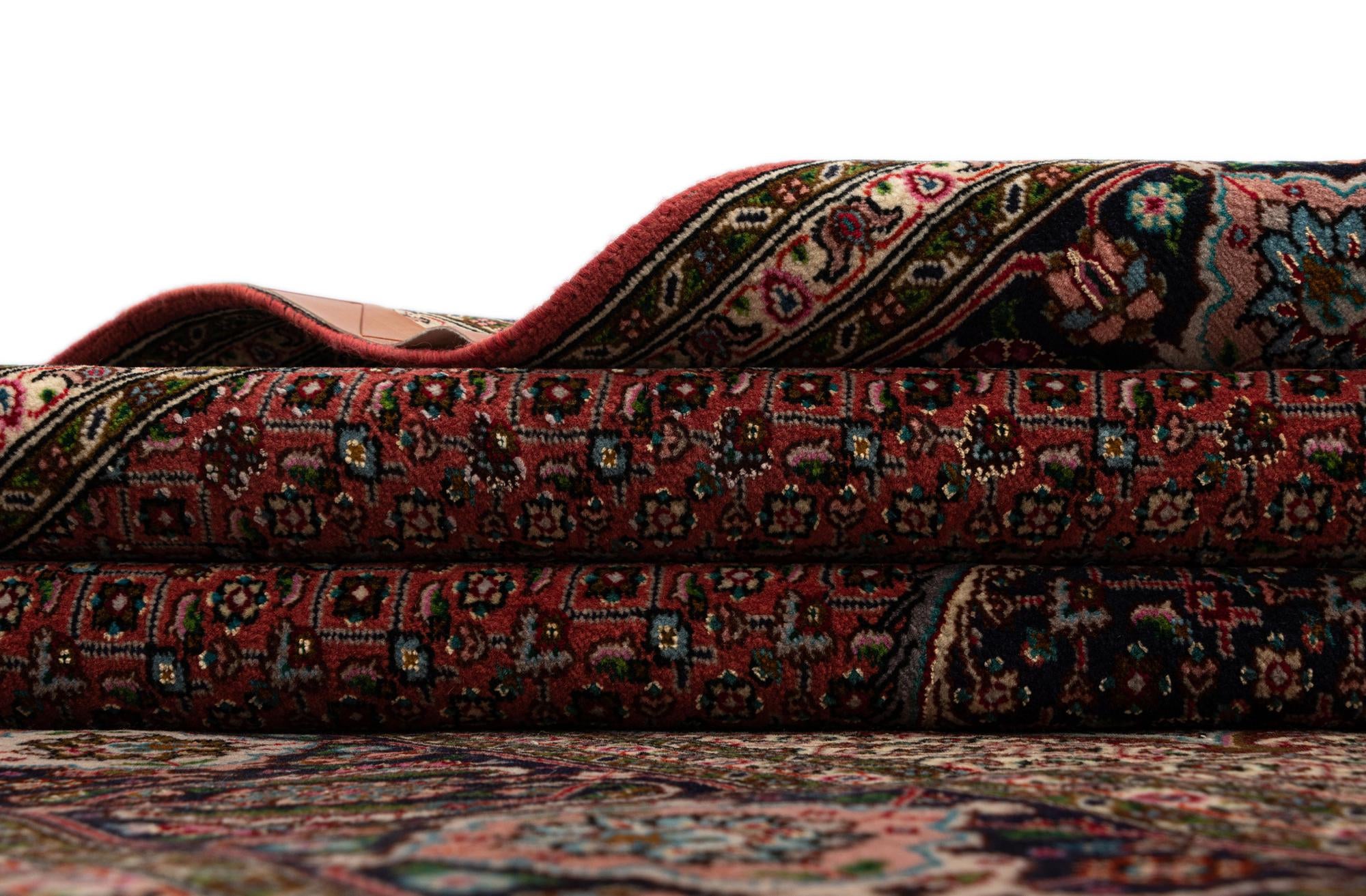 6' 9 x 6' 11 Tabriz Mahi Square Rug