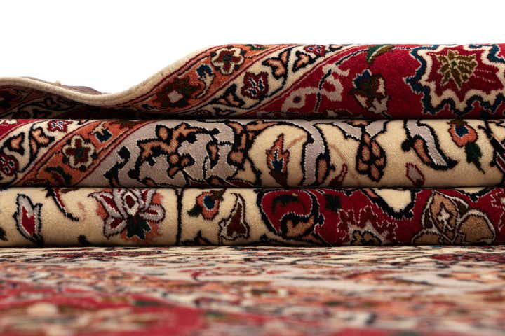 6' 6 x 6' 8 Tabriz Square Rug
