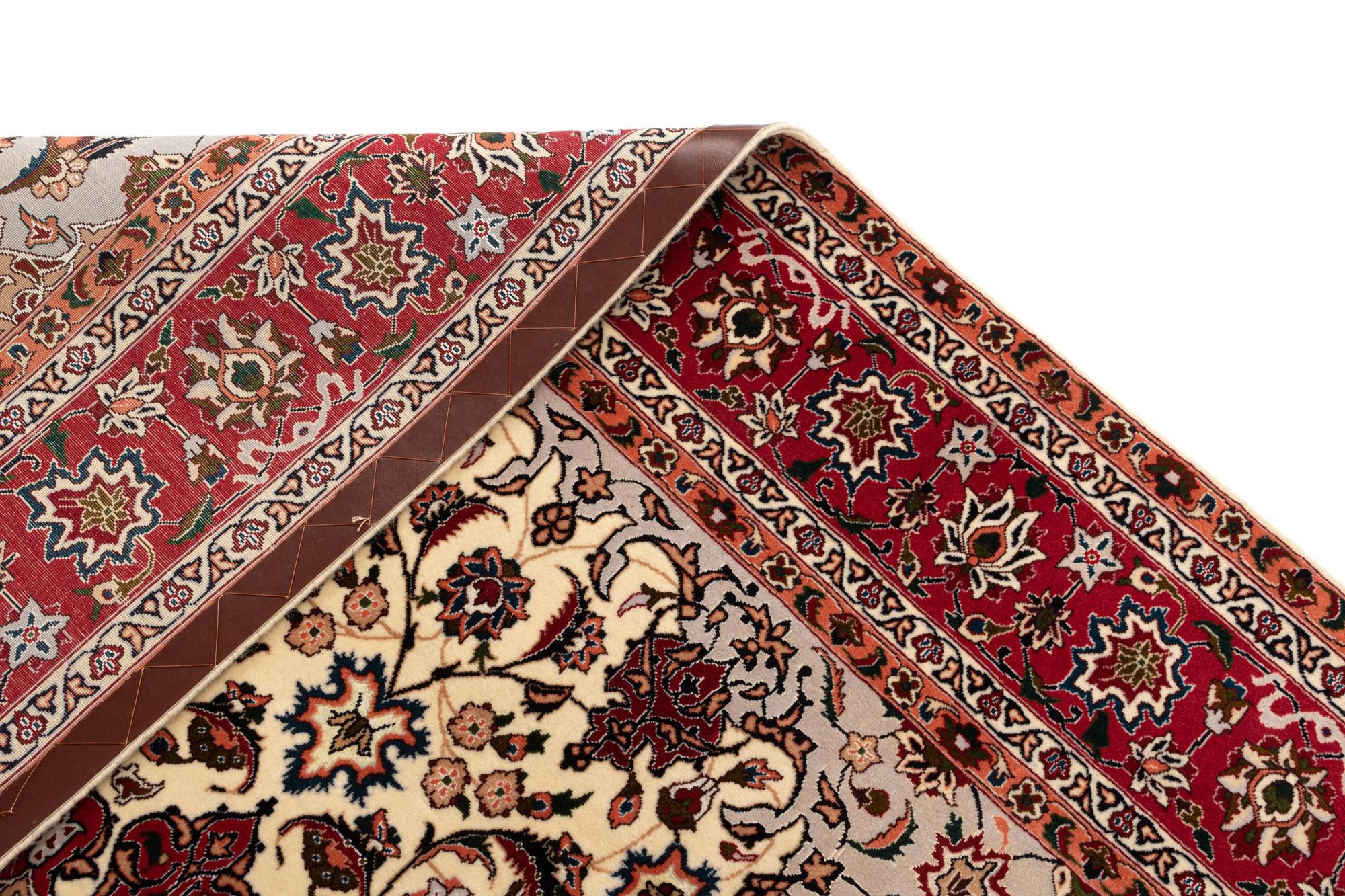6' 6 x 6' 8 Tabriz Square Rug