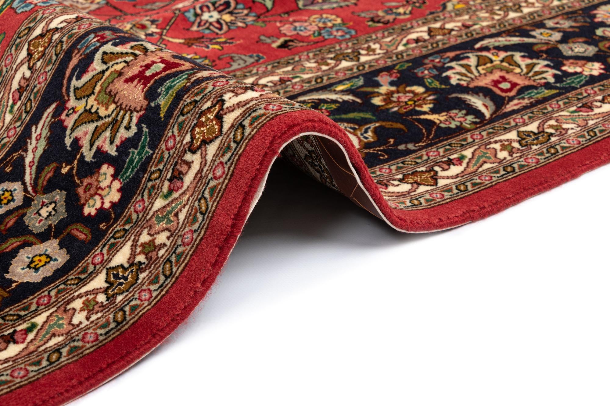 6' 8 x 6' 8 Tabriz Square Rug