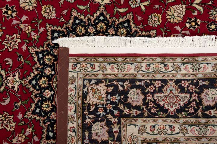 6' 7 x 6' 7 Tabriz Square Rug