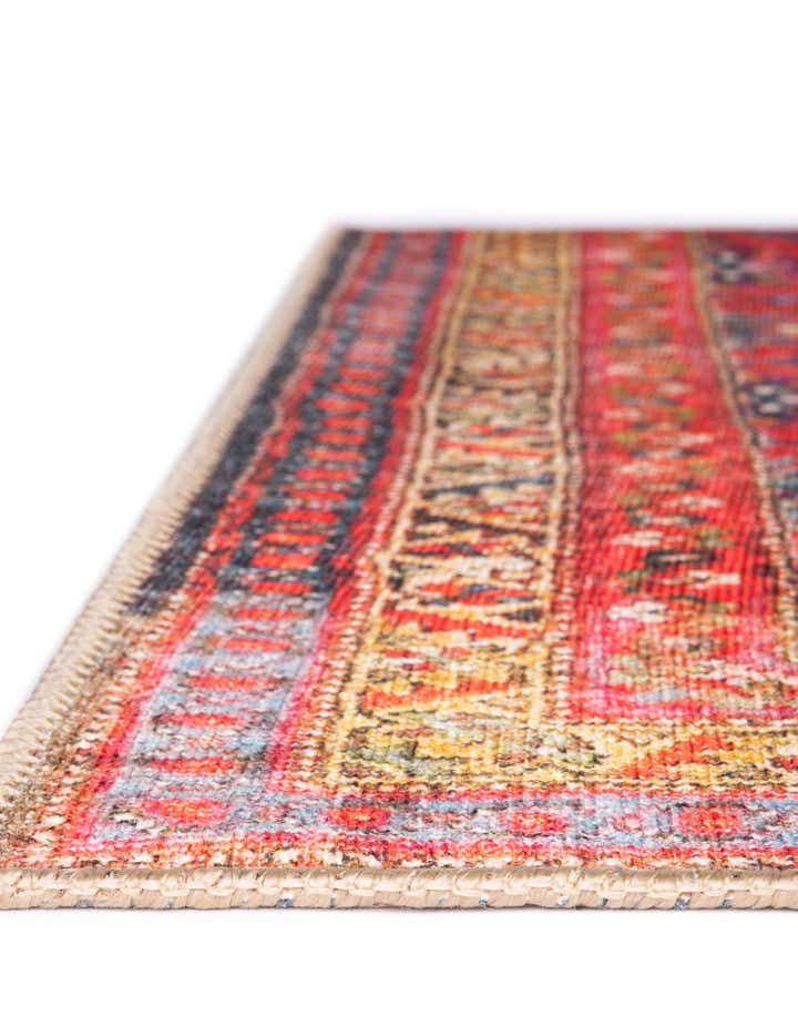 7' 6 x 7' 6 Washable Timeless Square Rug
