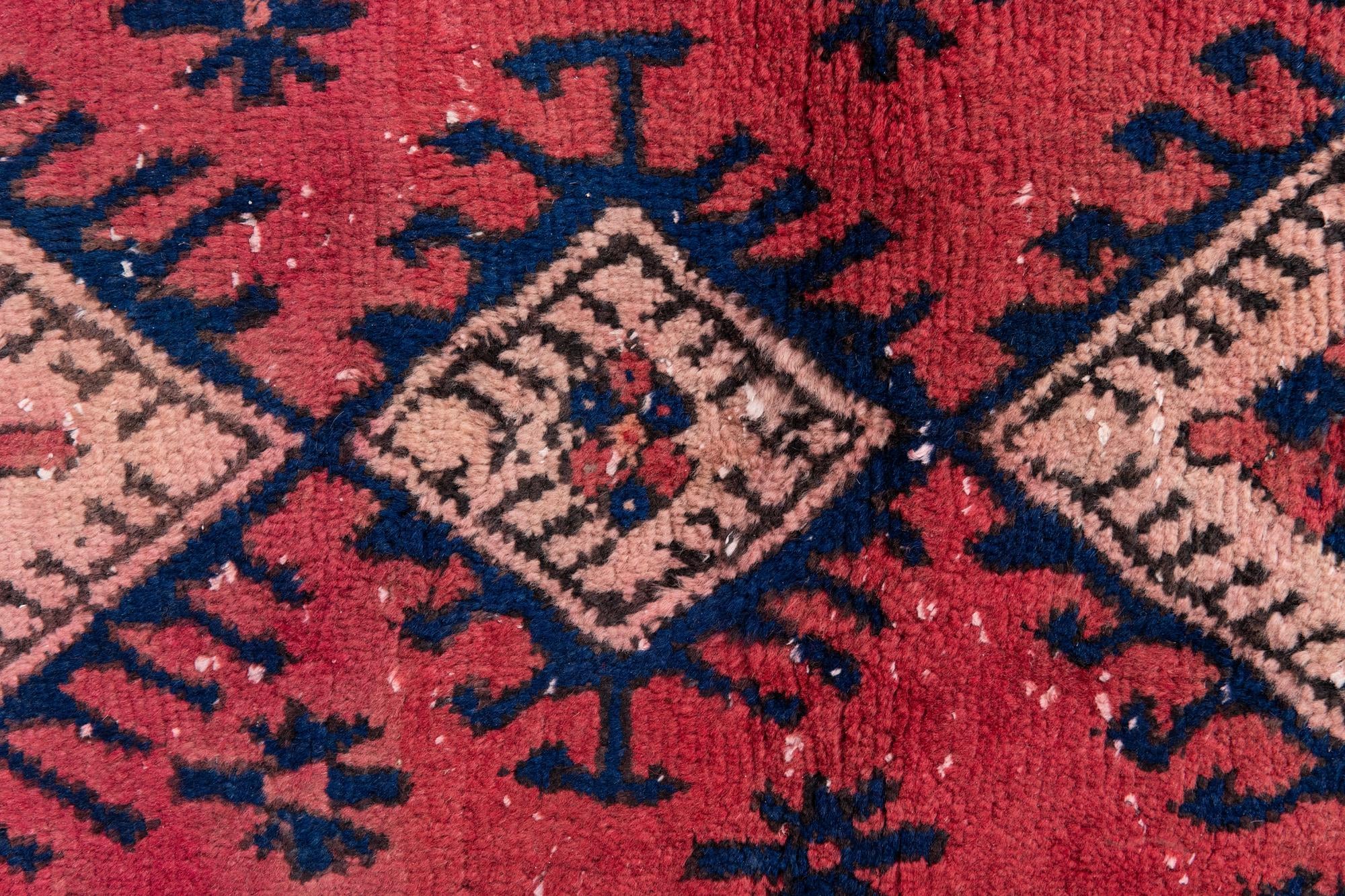 4' 1 x 4' 1 Hand Knotted Ultra Vintage Persian Wool Square Rug