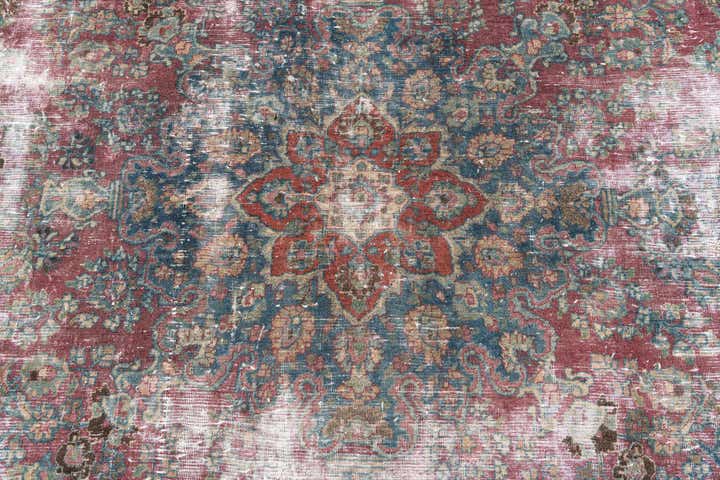 9' 5 x 9' 9 Hand Knotted Ultra Vintage Persian Wool Square Rug