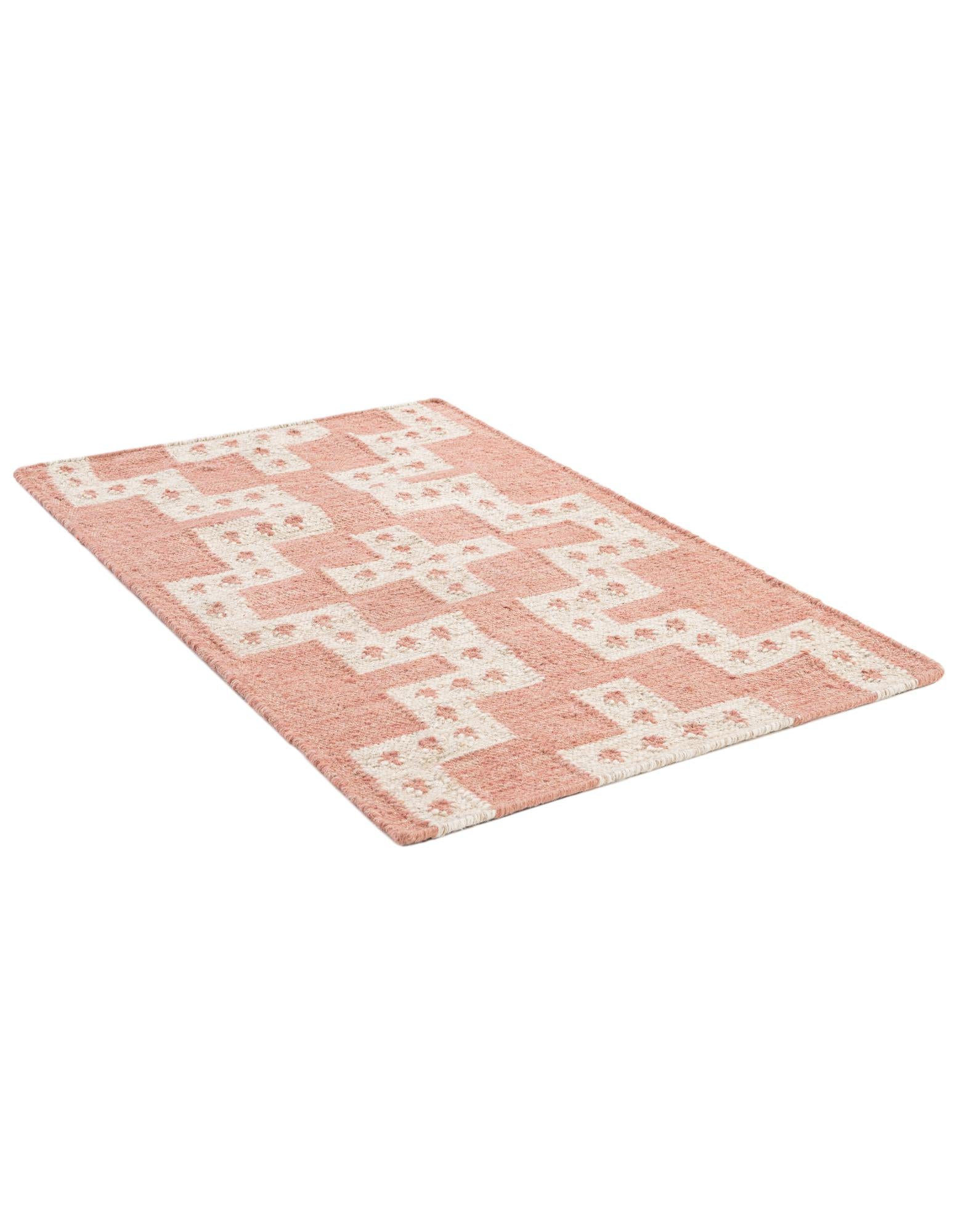 2' x 3' 1 Hand Woven Kilim Wool Rug