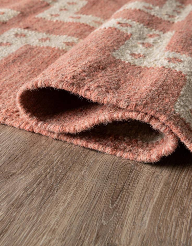 Detail image of 4' 1 x 6' 1 Hand Woven Kilim Wool Rug