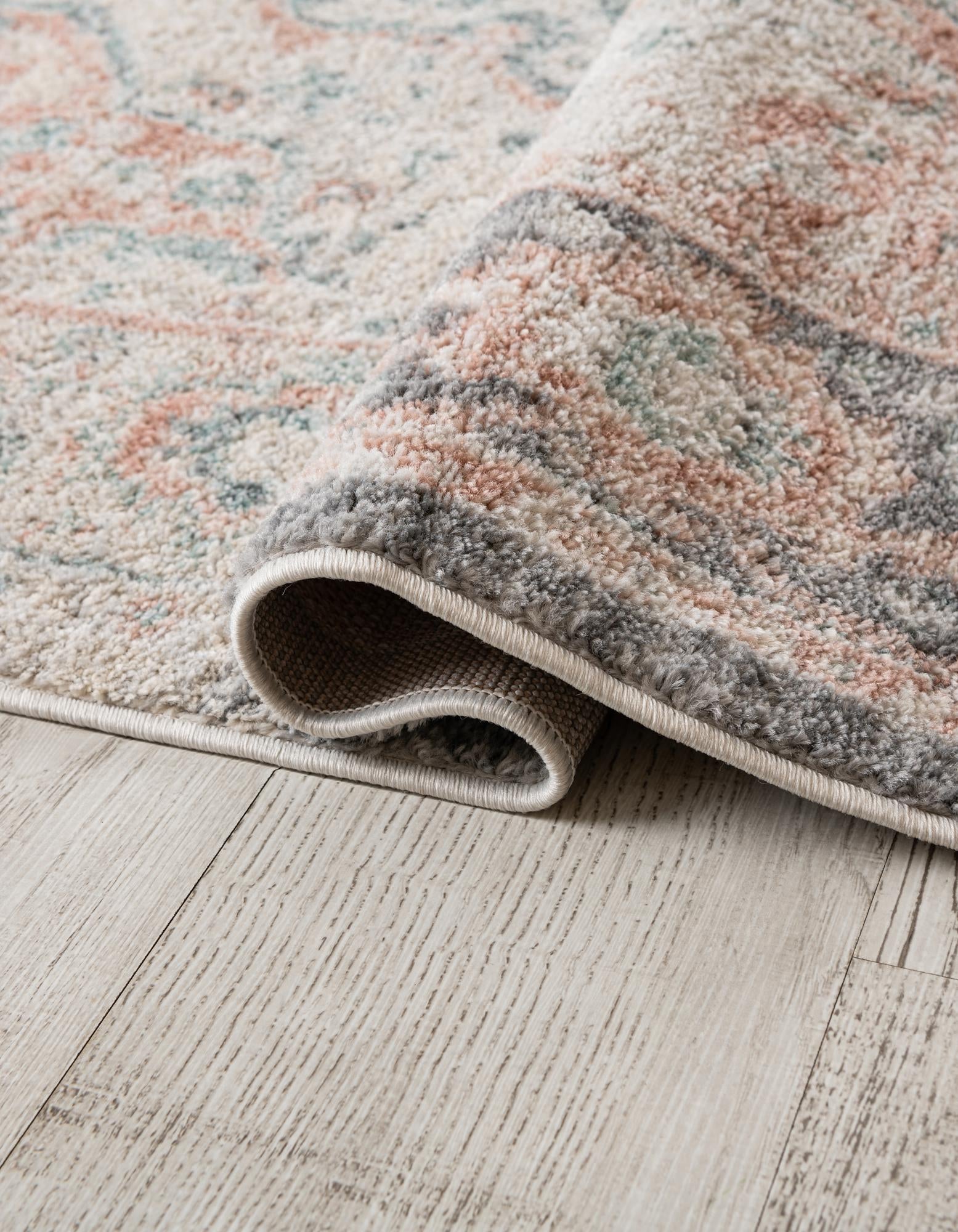 5' x 5' Madeline Vintage Square Rug