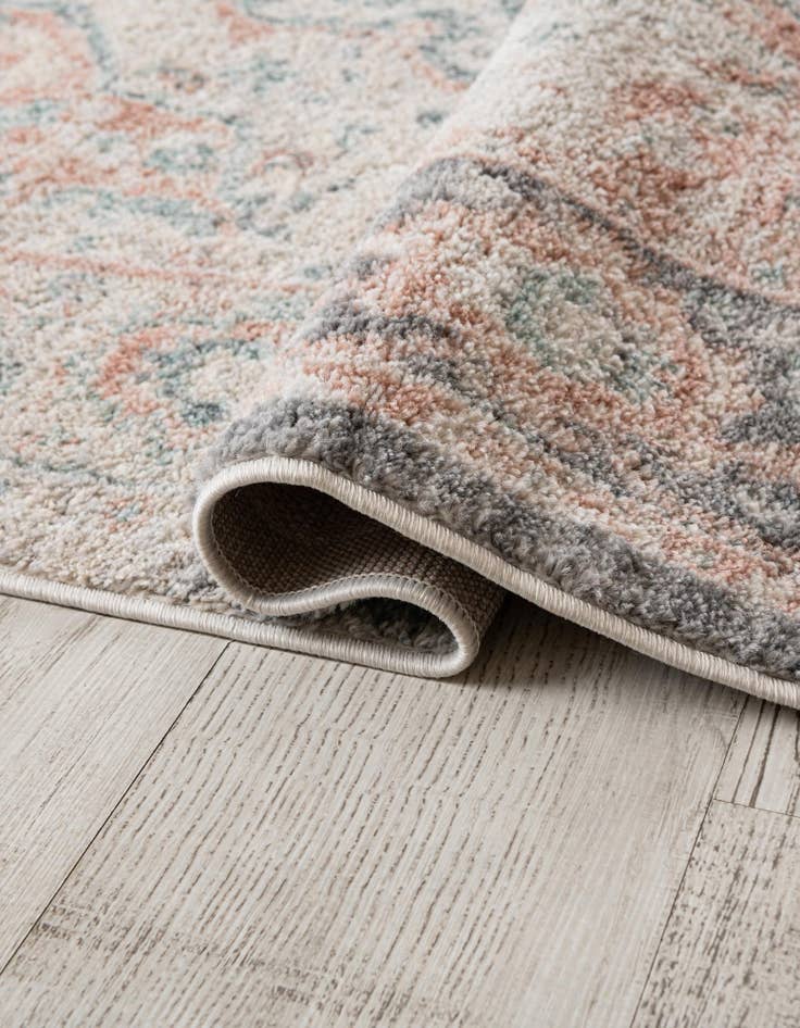 Detail image of 5' x 5' Madeline Vintage Square Rug