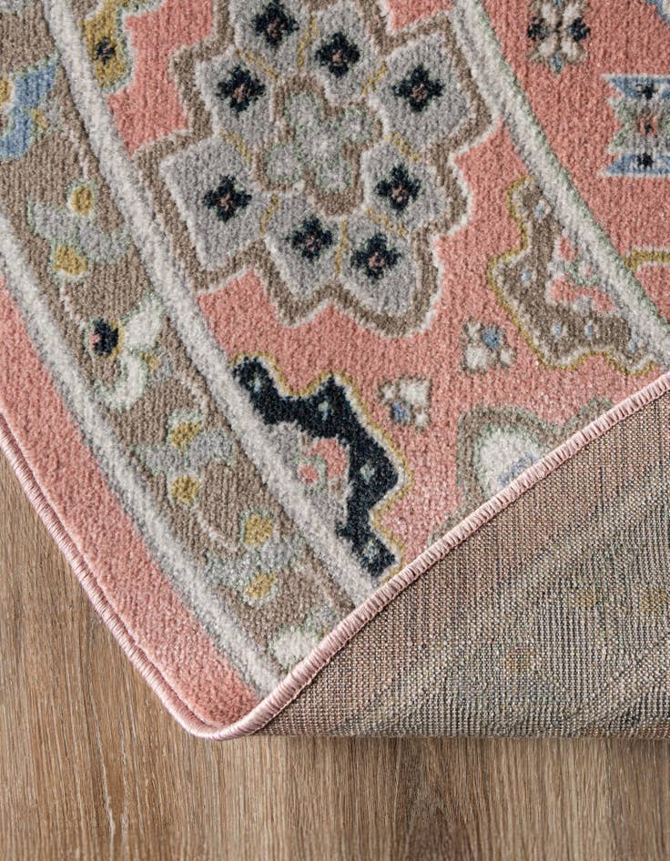 Detail image of 7' 10 x 7' 10 Kamala Washable Round Rug
