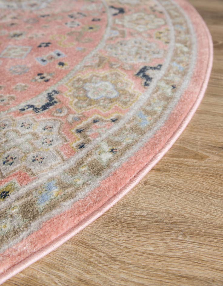Detail image of 7' 10 x 7' 10 Kamala Washable Round Rug