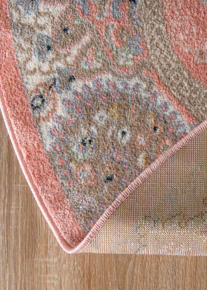 5' 3 x 5' 3 Kamala Washable Round Rug